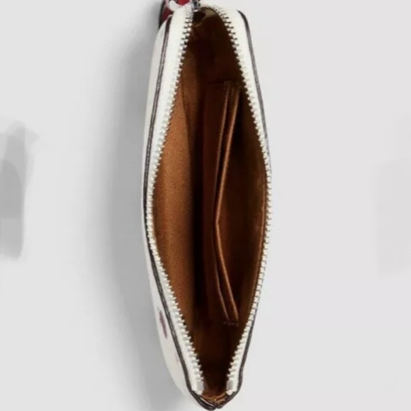 BNWT Coach Wristlet - Picture 3 of 4